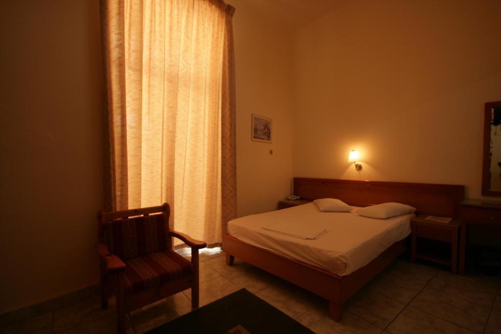 Lena Hotel Heraclión Habitación foto