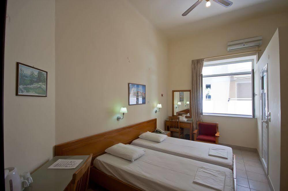 Lena Hotel Heraclión Exterior foto
